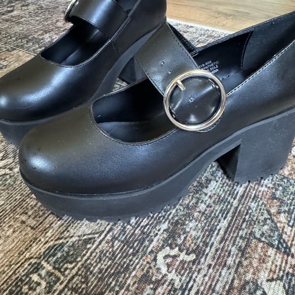 Current Mood Damnation Platform Mary Janes - Picture 9 of 9